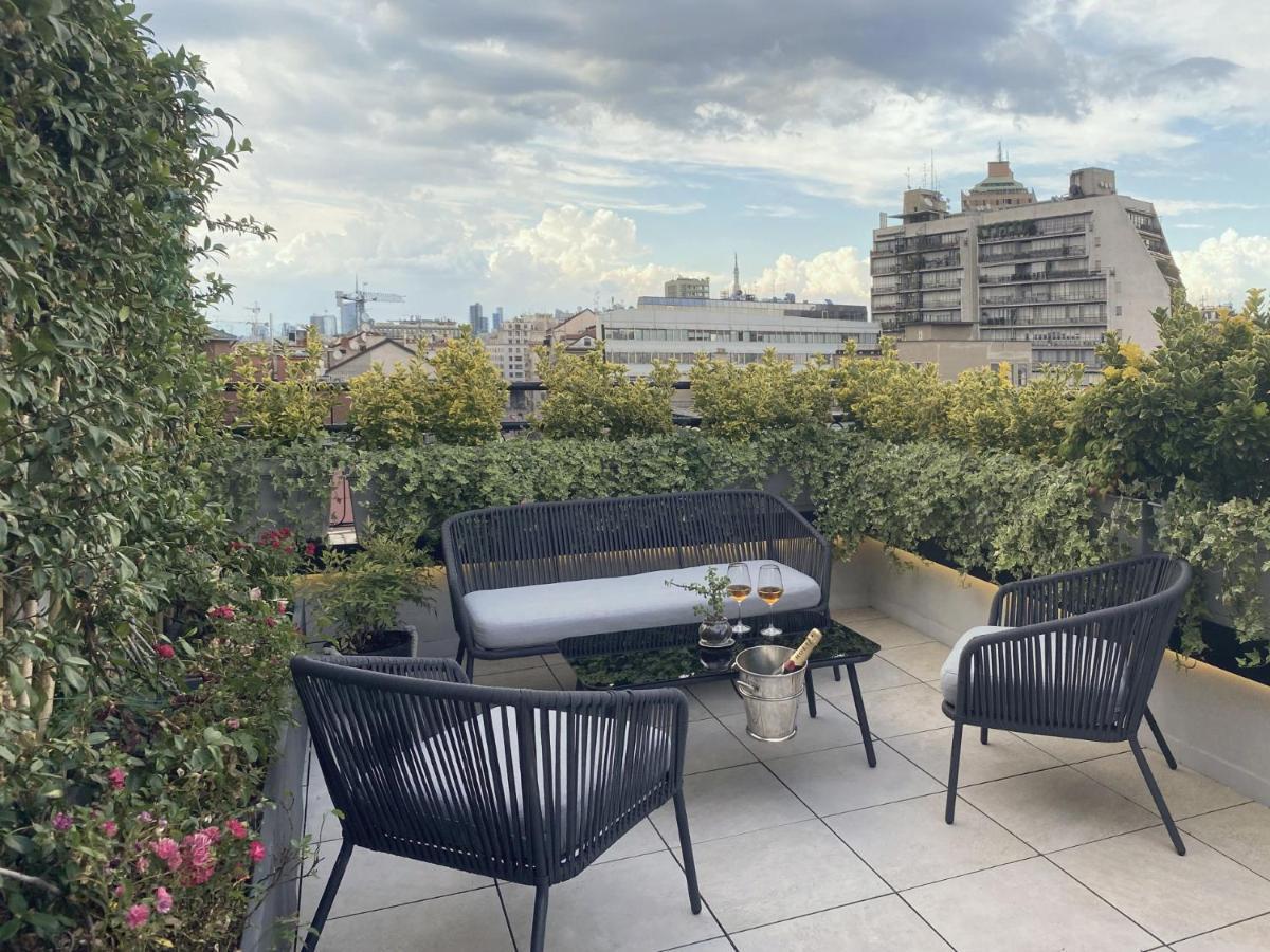 Easylife - Splendido Attico Con Terrazzo E Vista Mozzafiato Nel Cuore Della Citta ميلان المظهر الخارجي الصورة